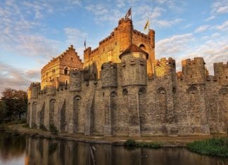 Chiêm ngưỡng vẻ đẹp của lâu đài Gravensteen tại thành phố Ghent – Bỉ Chiêm ngưỡng vẻ đẹp của lâu đài Gravensteen tại thành phố Ghent - Bỉ